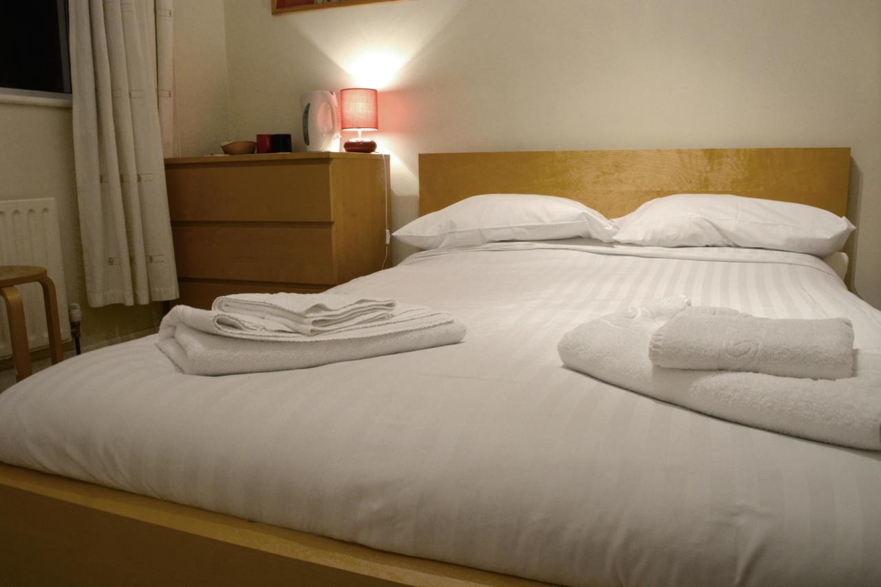 Ava House Bed And Breakfast Бістер Екстер'єр фото
